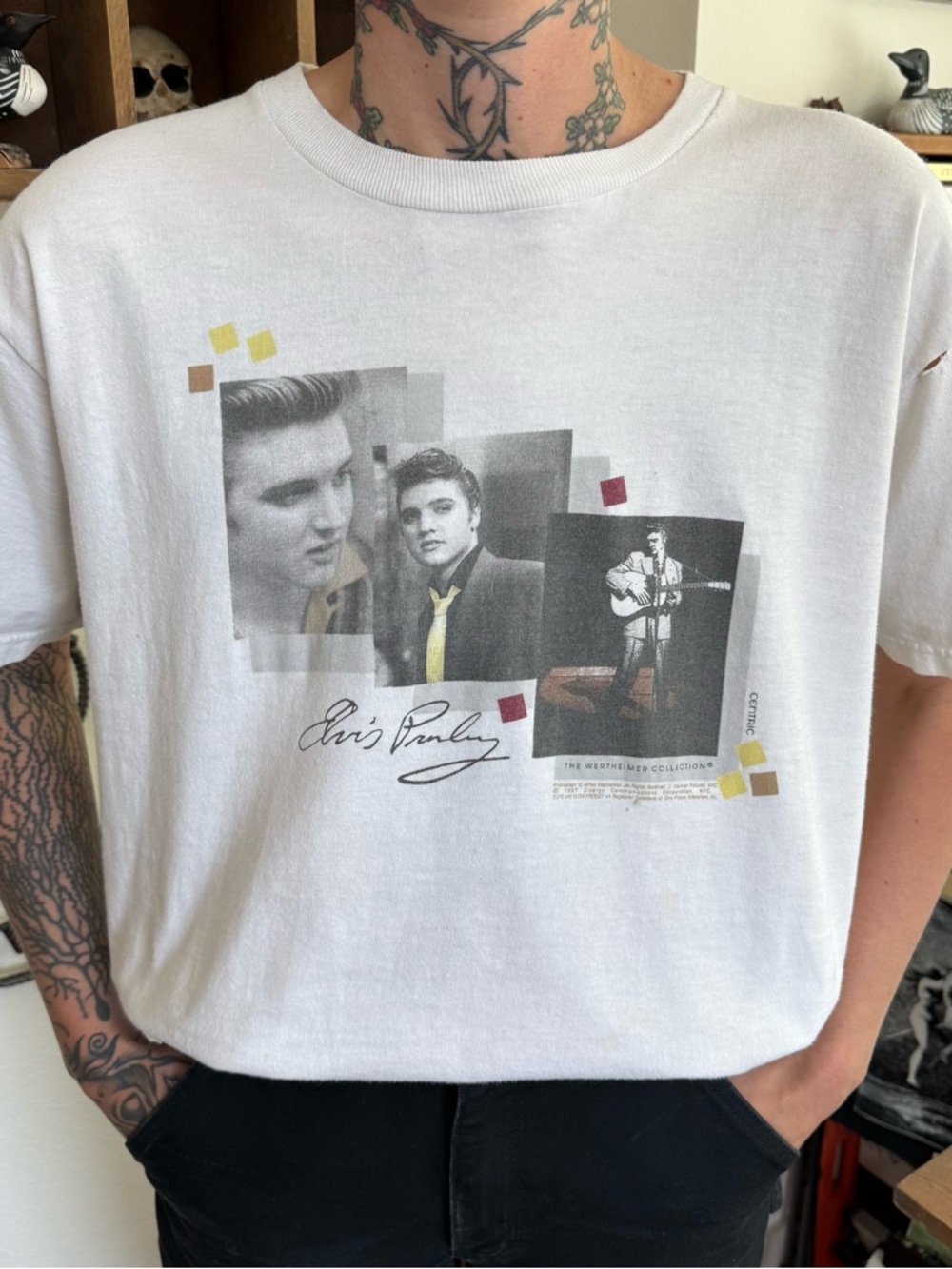 Vintage 90s Elvis Presley S/S White Graphic Tee ~ Size Large